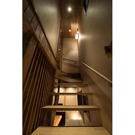 Вилла Bonbori An Machiya House Киото Экстерьер фото