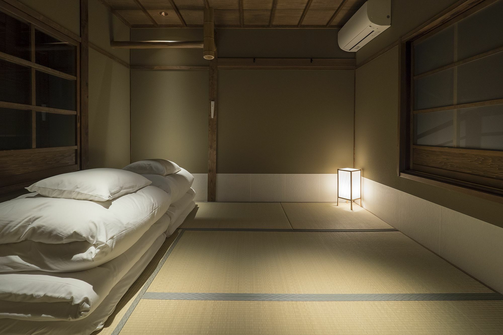 Вилла Bonbori An Machiya House Киото Экстерьер фото