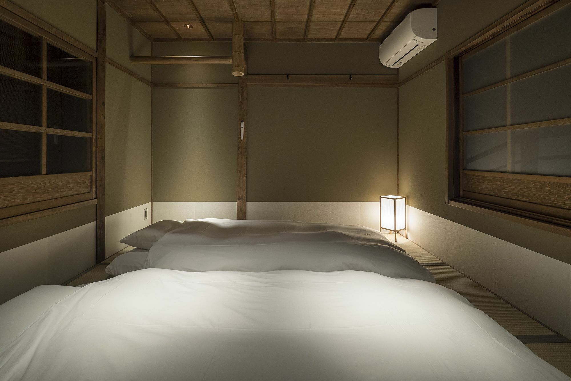 Вилла Bonbori An Machiya House Киото Экстерьер фото