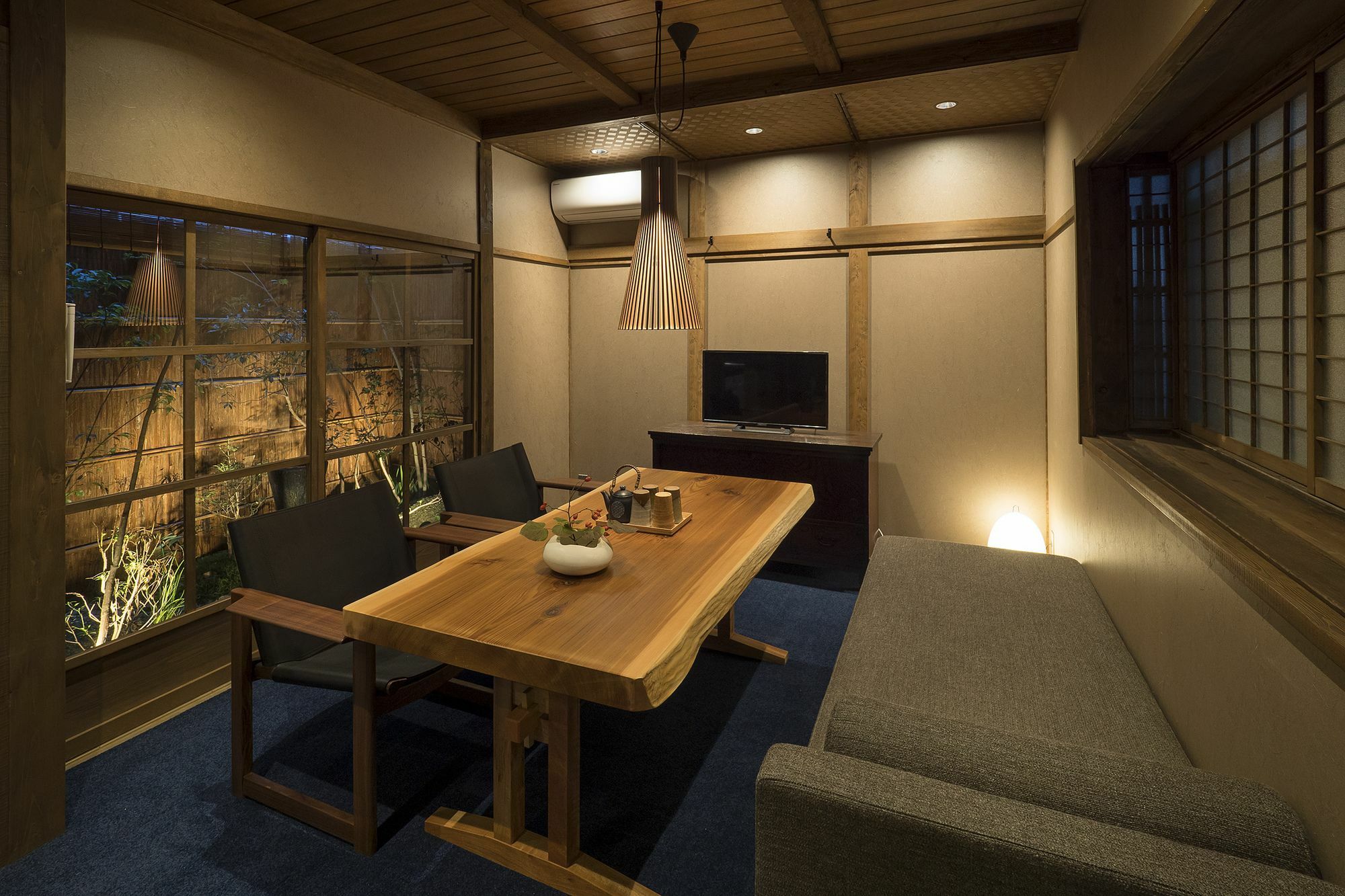 Вилла Bonbori An Machiya House Киото Экстерьер фото